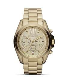 Adapt a sleek approach to accessorizing with this gold-plated watch from MICHAEL Michael Kors. The oversized bezel makes this piece stand out, so wear it to set off day-to-day looks. Adapt a sleek approach to accessorizing with this gold-plated watch from MICHAEL Michael Kors. The oversized bezel makes this piece stand out, so wear it to set off day-to-day looks.