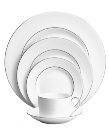 In an exquisite union of the contemporary and the classical, renowned bridal designer Vera Wang and Wedgwood have created a dinnerware and dishes pattern that brings elegance to the modern table. Blanc sur Blanc place settings marry pure white with a textured matte border and platinum edging for subtle tonal contrast. In an exquisite union of the contemporary and the classical, renowned bridal designer Vera Wang and Wedgwood have created a dinnerware and dishes pattern that brings elegance to the modern table. Blanc sur Blanc place settings marry pure white with a textured matte border and platinum edging for subtle tonal contrast.