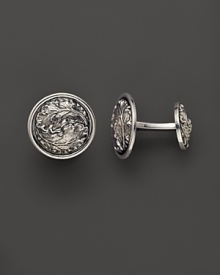 Elegant, intricately textured sterling silver cufflinks from Buccellati. Elegant, intricately textured sterling silver cufflinks from Buccellati.