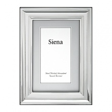 Sleek and sophisticated, the Siena frame from Tizo displays a cherished moment with contemporary elegance. Sleek and sophisticated, the Siena frame from Tizo displays a cherished moment with contemporary elegance.