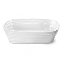 Sophie Conran for Portmeirion glassware is an innovative range of tableware, designed by cook and food writer, Sophie Conran. The range of products have a sense of duality as they are hard-wearing, yet delicate aesthetically. The Sophie Conran for Portmeirion line was created to make life look good and taste better. Available in white, sage, and forget me not blue. Sophie Conran for Portmeirion glassware is an innovative range of tableware, designed by cook and food writer, Sophie Conran. The range of products have a sense of duality as they are hard-wearing, yet delicate aesthetically. The Sophie Conran for Portmeirion line was created to make life look good and taste better. Available in white, sage, and forget me not blue.