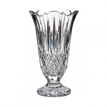 Create a gorgeous display on the table or mantle with the Atelier Nouveau centerpiece bowl. Rhythmic, repetitive olive cutting creates its bold signature look - contemporary, elegant, Waterford. Create a gorgeous display on the table or mantle with the Atelier Nouveau centerpiece bowl. Rhythmic, repetitive olive cutting creates its bold signature look - contemporary, elegant, Waterford.