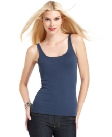 Whether you layer it or wear it alone, Alternative Apparel's tank top makes the perfect combination of comfy and cute! Whether you layer it or wear it alone, Alternative Apparel's tank top makes the perfect combination of comfy and cute!