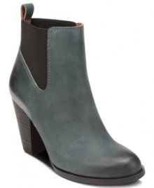 For the sleekest look possible. Elastic gore on both the inside and outside of the shaft makes Lucky Brand's Parlei booties both comfortable and stylish. For the sleekest look possible. Elastic gore on both the inside and outside of the shaft makes Lucky Brand's Parlei booties both comfortable and stylish.