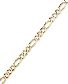 Polish your look. This 14k gold men's curb chain bracelet is the perfect addition to his wardrobe. Approximate length: 9 inches. Approximate width: 3-9/10 inches. Polish your look. This 14k gold men's curb chain bracelet is the perfect addition to his wardrobe. Approximate length: 9 inches. Approximate width: 3-9/10 inches.