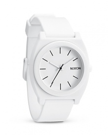 Cast in bright hues, Nixon's kicky matte watch is completely summer right. Designed for performance and style, it features 100-meter water resistance, advanced movement, and a custom molded band. Cast in bright hues, Nixon's kicky matte watch is completely summer right. Designed for performance and style, it features 100-meter water resistance, advanced movement, and a custom molded band.