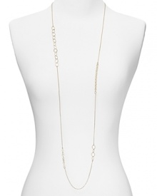 You can't go wrong with this sweetly styled sterling 18-karat gold vermeil necklace from Gorjana - now think of it detailed with assorted links and worn layered around the neck. You can't go wrong with this sweetly styled sterling 18-karat gold vermeil necklace from Gorjana - now think of it detailed with assorted links and worn layered around the neck.