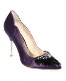 Enjoy your night in satin style with the feathers and sparkle of the Tosca pumps by A.B.S. Enjoy your night in satin style with the feathers and sparkle of the Tosca pumps by A.B.S.