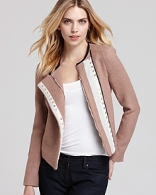 Sophistication with an edge is DIANE von FURSTENBERG's signature and this beautifully tailored wool-blend jacket taps into that aesthetic with effortless chic. Sophistication with an edge is DIANE von FURSTENBERG's signature and this beautifully tailored wool-blend jacket taps into that aesthetic with effortless chic.