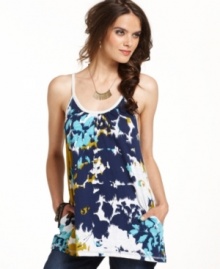 An abstract floral print brings a relaxed silhouette to life in this look from DKNY Jeans. Pair it with dark denim and go! An abstract floral print brings a relaxed silhouette to life in this look from DKNY Jeans. Pair it with dark denim and go!