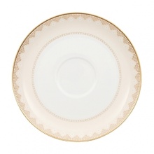 The Samarkand bone china collection by Villeroy & Boch combines stylish, exotic elements with timeless elegance. Precious golden bands and chains decorate this pure white bone china pattern. Warm ivory tones add a harmonious touch. Mix and match with coordinating Mosaic-designed pieces for a look that is truly your own. The Samarkand bone china collection by Villeroy & Boch combines stylish, exotic elements with timeless elegance. Precious golden bands and chains decorate this pure white bone china pattern. Warm ivory tones add a harmonious touch. Mix and match with coordinating Mosaic-designed pieces for a look that is truly your own.