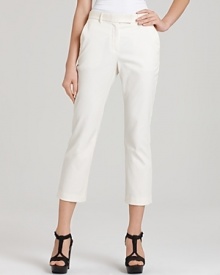 Ivory Rachel Zoe skinny pants are elegant and sophisticated for this season and beyond, creating a standout look for cocktails when teamed with a matching jacket and statement accents. Ivory Rachel Zoe skinny pants are elegant and sophisticated for this season and beyond, creating a standout look for cocktails when teamed with a matching jacket and statement accents.