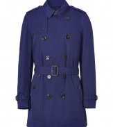 Invest in high style with this ultra-chic trench from Burberry London - Small spread collar, long sleeves with belted cuffs, epaulets, double-breasted, front button placket, belted waist - Fitted silhouette - Pair with slim trousers or jeans and a cashmere pullover