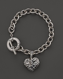 Lagos classic charm bracelet celebrates the Big Apple with nods to iconic New York landmarks. Lagos classic charm bracelet celebrates the Big Apple with nods to iconic New York landmarks.