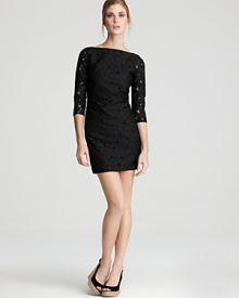 DIANE von FURSTENBERG Dress - Sarita Flower Lace DIANE von FURSTENBERG Dress - Sarita Flower Lace
