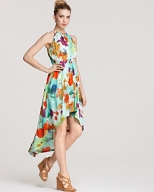 A bold artsy print and dramatic high/low hem make this ALTERNATIVE dress a statement-making stunner. A bold artsy print and dramatic high/low hem make this ALTERNATIVE dress a statement-making stunner.