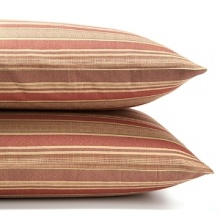 The intricate design of an antique Persian Rug in terracotta, bronze and cream tones inspires these unique Ralph Lauren filat sheet. The intricate design of an antique Persian Rug in terracotta, bronze and cream tones inspires these unique Ralph Lauren filat sheet.