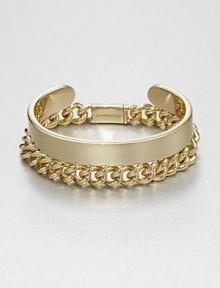 A sleek modernist design in polished brass, combining a chunky chain and a smooth cuff.BrassDiameter, about 2Width, about 1.5Push-lock claspMade in Italy A sleek modernist design in polished brass, combining a chunky chain and a smooth cuff.BrassDiameter, about 2Width, about 1.5Push-lock claspMade in Italy