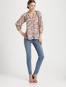 Muted florals highlight this effortless silk top styled with a chic tie-neckline.Tie split v-neckDropped shouldersGathered sleevesSet-in waistStraight hemAbout 26 from shoulder to hemSilkDry cleanImportedModel shown is 5'9½ (176cm) wearing US size Small. Muted florals highlight this effortless silk top styled with a chic tie-neckline.Tie split v-neckDropped shouldersGathered sleevesSet-in waistStraight hemAbout 26 from shoulder to hemSilkDry cleanImportedModel shown is 5'9½ (176cm) wearing US size Small.