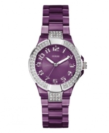 Forget about blending in with this glam watch by GUESS. Forget about blending in with this glam watch by GUESS.