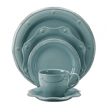 Whether elegant or casual, sophisticated or modern, Juliska Berry & Thread ice blue dinner plates will suit whatever your setting and look great on your table. Whether elegant or casual, sophisticated or modern, Juliska Berry & Thread ice blue dinner plates will suit whatever your setting and look great on your table.