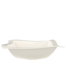 Explore new shapes for your table with Villeroy & Boch's innovative dinnerware and dishes collection in fine white china. Distinguished by angular shapes in fluid wave designs, this salad bowl creates a host of options for imaginative presentation. Explore new shapes for your table with Villeroy & Boch's innovative dinnerware and dishes collection in fine white china. Distinguished by angular shapes in fluid wave designs, this salad bowl creates a host of options for imaginative presentation.