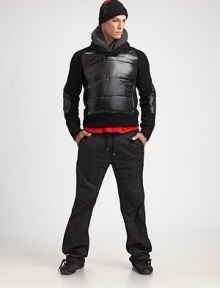 This relaxed-fitting Terrain pant is crafted from lightweight technical cotton poplin with utility details and a drawstring hem.Ribbed drawstring waistFront slash pocketsButtoned front and back flap pocketsInseam, about 32CottonMachine washImported This relaxed-fitting Terrain pant is crafted from lightweight technical cotton poplin with utility details and a drawstring hem.Ribbed drawstring waistFront slash pocketsButtoned front and back flap pocketsInseam, about 32CottonMachine washImported