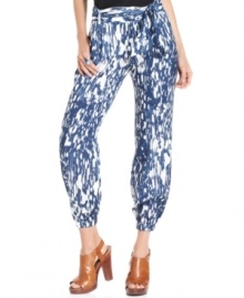 These printed pants by DKNY Jeans are surprisingly versatile! The abstract print and casual, vintage-inspired silhouette makes them a perfect match with a basic tee or button-front shirt. These printed pants by DKNY Jeans are surprisingly versatile! The abstract print and casual, vintage-inspired silhouette makes them a perfect match with a basic tee or button-front shirt.