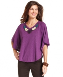 Punch up casual days with Ellen Tracy's relaxed top, made from fluid burnout fabric with ultrachic beading at the neckline. Punch up casual days with Ellen Tracy's relaxed top, made from fluid burnout fabric with ultrachic beading at the neckline.