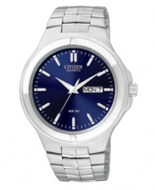 Timeless style with a striking blue face: a watch by Citizen.