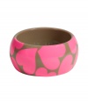 With an adorable quirky heart pattern, this eye-catching Marc by Marc Jacobs bangle will attract attention - Resin bracelet with all-over heart print - A perfect addition to a jeans-and-tee ensemble or a casual cocktail look