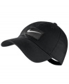 Top off your athletic look with this Nike Heritage adjustable hat.