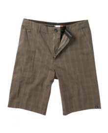 Add a quick shot of prepster plaid to your street style with these shorts from Quiksilver. Add a quick shot of prepster plaid to your street style with these shorts from Quiksilver.