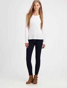 Whisperweight slub-knit cotton in an effortless henley style.ScoopneckButton-down placketPullover styleAbout 25 from shoulder to hem70% cotton/30% recycled cottonMachine washMade in USAModel shown is 5'11 (180cm) wearing US size Small.This style runs true to size. We recommend ordering your usual size for a standard fit. Whisperweight slub-knit cotton in an effortless henley style.ScoopneckButton-down placketPullover styleAbout 25 from shoulder to hem70% cotton/30% recycled cottonMachine washMade in USAModel shown is 5'11 (180cm) wearing US size Small.This style runs true to size. We recommend ordering your usual size for a standard fit.
