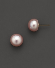 Cultured, pink freshwater pearl stud earrings. Cultured, pink freshwater pearl stud earrings.