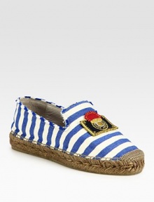 A nautical-inspired favorite in striped canvas with a colorful embroidered patch and textured rope edging. Covered platform, 1 (25mm)Canvas upperEspadrille and leather liningRubber solePadded insoleMade in Spain A nautical-inspired favorite in striped canvas with a colorful embroidered patch and textured rope edging. Covered platform, 1 (25mm)Canvas upperEspadrille and leather liningRubber solePadded insoleMade in Spain