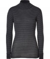 Effortlessly feminine, this super soft striped cotton-cashmere turtleneck from Majestic is a new-season must-have basic - Turtleneck, long sleeves - Form-fitting - Pair with skinny jeans and edgy biker boots