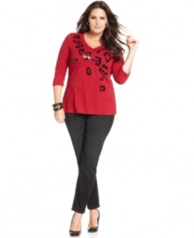 Add sparkle to your style with Seven7 Jeans' plus size skinny jeans, featuring metallic stitching. Add sparkle to your style with Seven7 Jeans' plus size skinny jeans, featuring metallic stitching.