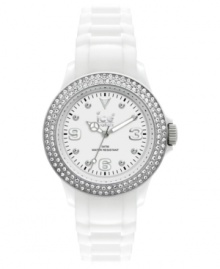 A glistening blend of silicone and Swarovski shine creates this durable yet stylish Stone-Sili collection watch from Ice-Watch. A glistening blend of silicone and Swarovski shine creates this durable yet stylish Stone-Sili collection watch from Ice-Watch.