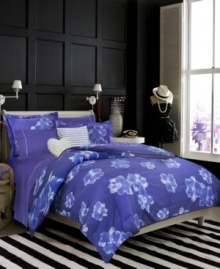 Rock the night away. This Violet Night comforter set from Teen Vogue makes a dramatic statement with bold florals and intense purple hues.