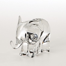 A crystal elephant, one of the beloved creatures from the timeless story of Noah's Ark. A crystal elephant, one of the beloved creatures from the timeless story of Noah's Ark.