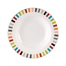 Missoni has created a multicolored décor that has been inspired by the colors of flowers and leaves of the tropical forest. This fantasy brings particular warmth to the most important pieces of the collection, standing out clearly on the white surface of the porcelain.