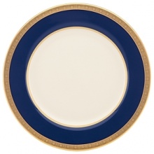 Inspired by privately commissioned presidential dinnerware, this fine china features stately navy bands and a gold border etched with patriotic stars. Inspired by privately commissioned presidential dinnerware, this fine china features stately navy bands and a gold border etched with patriotic stars.