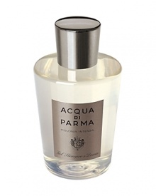 A delicate formula that softly cleanses the body and leaves hair soft, shiny and tangle-free. A delicate formula that softly cleanses the body and leaves hair soft, shiny and tangle-free.