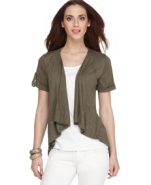 A layering piece with plenty of attitude, from AGB. The roll tabs and cascade neckline make an impression! A layering piece with plenty of attitude, from AGB. The roll tabs and cascade neckline make an impression!