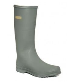 Puddles beware. Dreary weather doesn't stand a chance against the Kelly Vinter rain boots by Tretorn. Crafted of matte rubber, they feature a cozy lining. Puddles beware. Dreary weather doesn't stand a chance against the Kelly Vinter rain boots by Tretorn. Crafted of matte rubber, they feature a cozy lining.