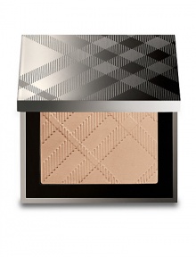 A sheer perfecting powder with an ultra fine, smooth and adherent texture that leaves the complexion balanced, shine-free and mattified with a long-lasting finish. Micronised powders provide lightweight comfort, while wild rose provides moisturising benefits. UV filters protect from damaging environmental exposure. Burberry Sheer Powder reduces any unwanted shine to help you achieve a beautiful satin finish. Apply sparingly on the forehead, around sides of nose and chin and under eyes. A sheer perfecting powder with an ultra fine, smooth and adherent texture that leaves the complexion balanced, shine-free and mattified with a long-lasting finish. Micronised powders provide lightweight comfort, while wild rose provides moisturising benefits. UV filters protect from damaging environmental exposure. Burberry Sheer Powder reduces any unwanted shine to help you achieve a beautiful satin finish. Apply sparingly on the forehead, around sides of nose and chin and under eyes.