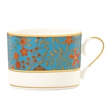 The luxurious, museum-quality floral motifs in Gilded Tapestry create a dramatic presentation sure to command attention at any dinner party. Warm ember hues and golden tones are offset by cool blue accents on this compelling pattern. Unique layering of of each place setting piece atop the other highlights the common threads of color and metallics while creating a sophisticated style. The luxurious, museum-quality floral motifs in Gilded Tapestry create a dramatic presentation sure to command attention at any dinner party. Warm ember hues and golden tones are offset by cool blue accents on this compelling pattern. Unique layering of of each place setting piece atop the other highlights the common threads of color and metallics while creating a sophisticated style.