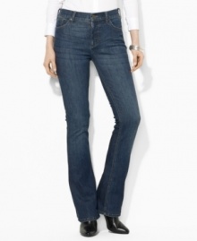 Lauren Jean Co.'s essential pant features a slim, bootcut leg and a hint of stretch for a versatile, modern look.