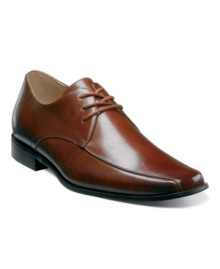 Polish off your professional wardrobe with the classic, versatile appeal of these lace-up leather oxfords from Stacy Adams. A perfect fit for all of your slacks, this pair of men's dress shoes is a must. Polish off your professional wardrobe with the classic, versatile appeal of these lace-up leather oxfords from Stacy Adams. A perfect fit for all of your slacks, this pair of men's dress shoes is a must.